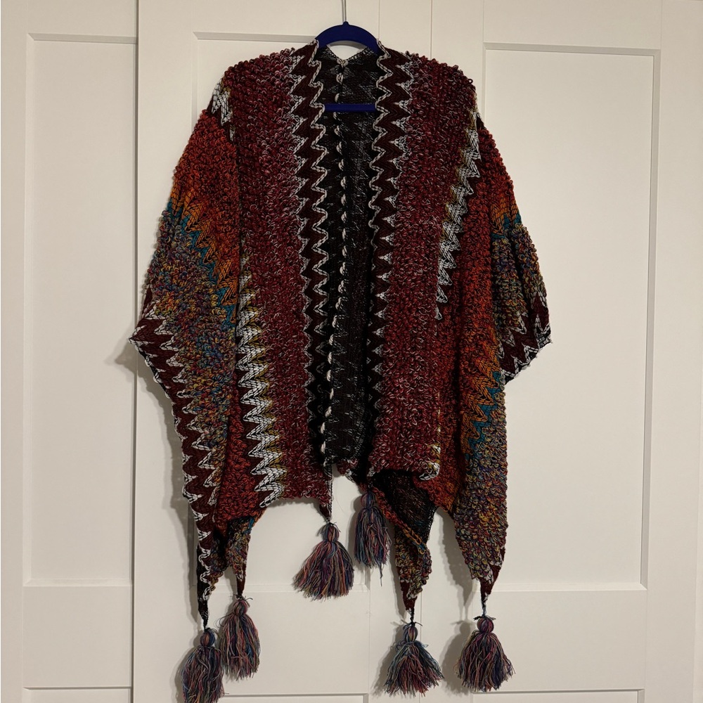 Leto Collection Maroon Crochet Patterned Ruana